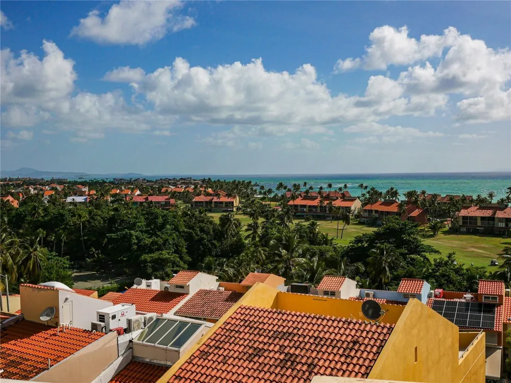 285 PALMAS INN DRIVE #8-302 Humacao, PR 00791