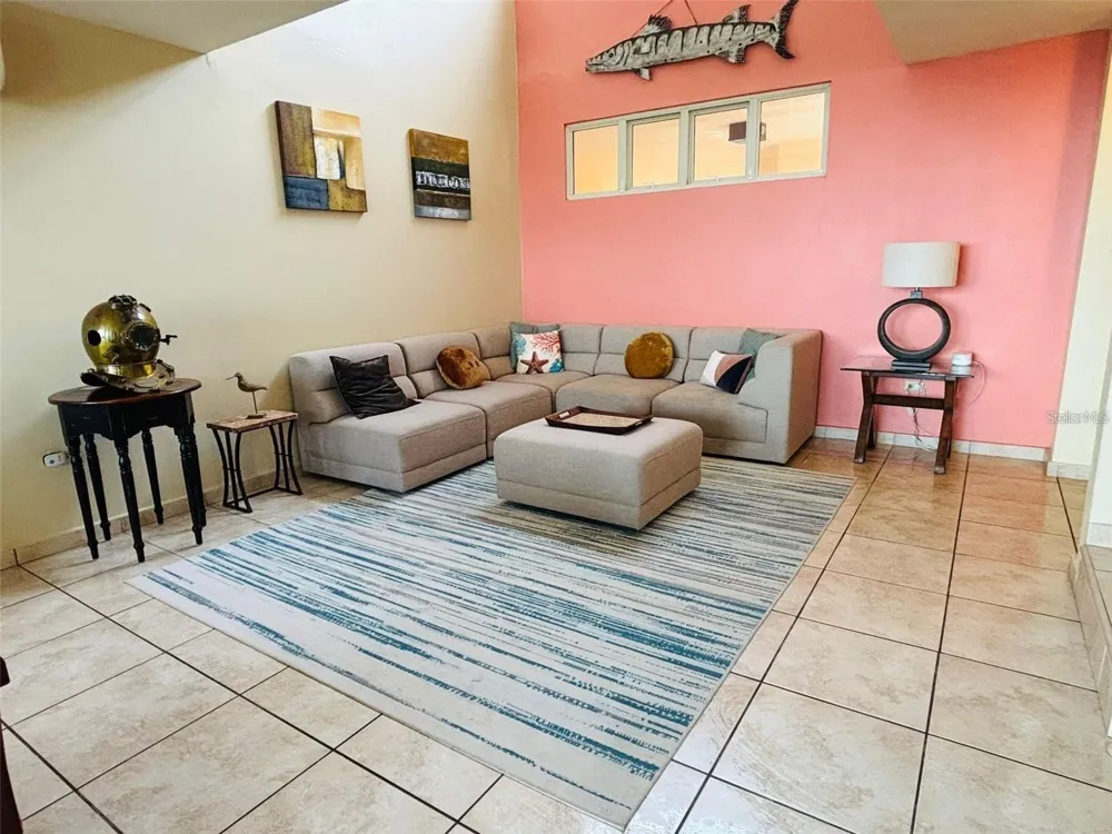 285 PALMAS INN DRIVE #8-302 Humacao, PR 00791