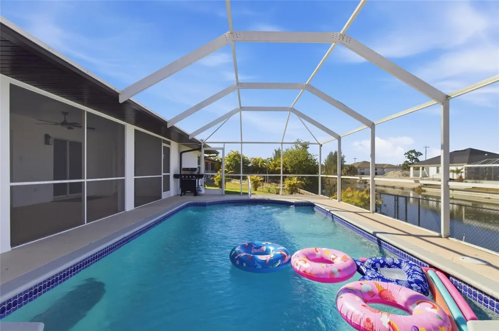 619 SW 26TH TERRACE Cape Coral, FL 33914
