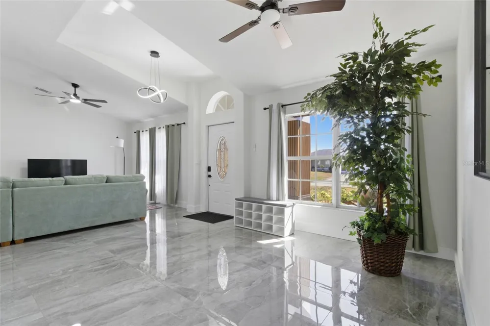 619 SW 26TH TERRACE Cape Coral, FL 33914