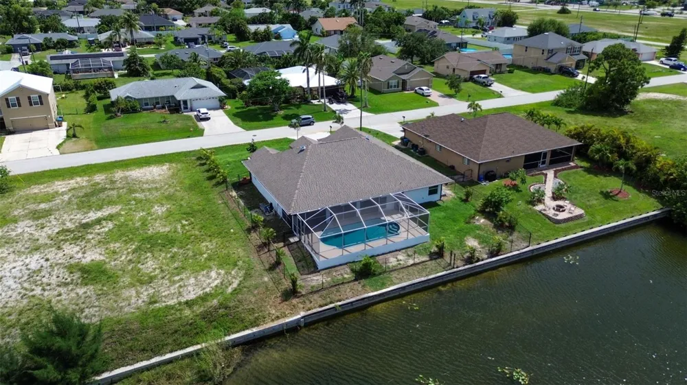 619 SW 26TH TERRACE Cape Coral, FL 33914