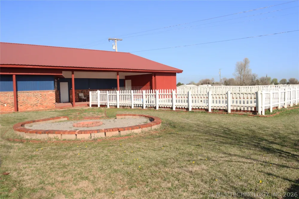 903 County Street 2910 Street Tuttle, OK 73089