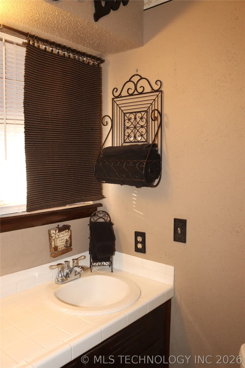 903 County Street 2910 Street Tuttle, OK 73089