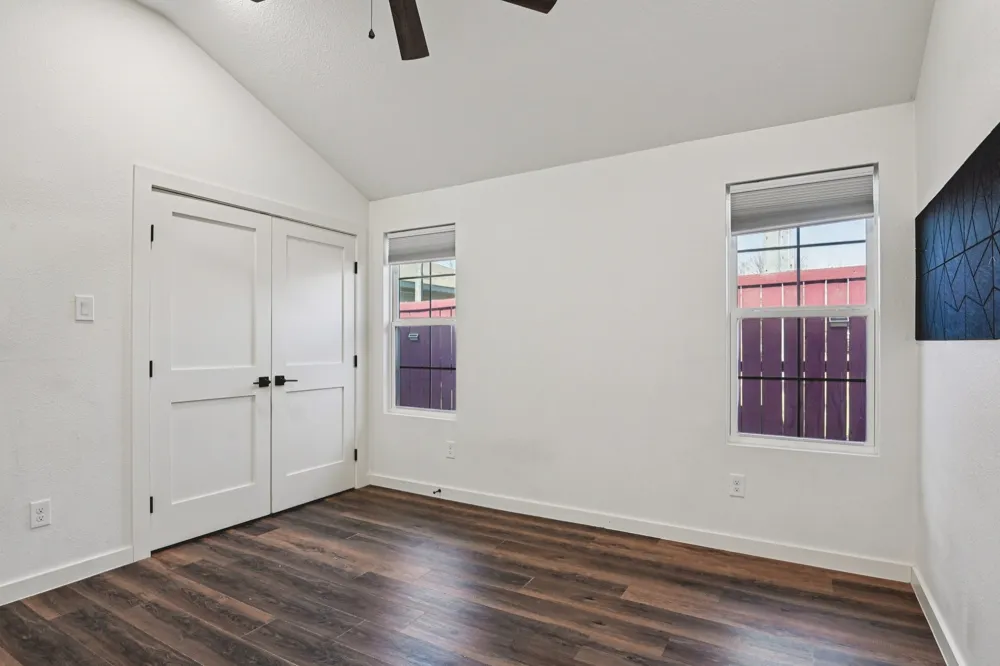720 Calumet Avenue Cockrell Hill, TX 75211