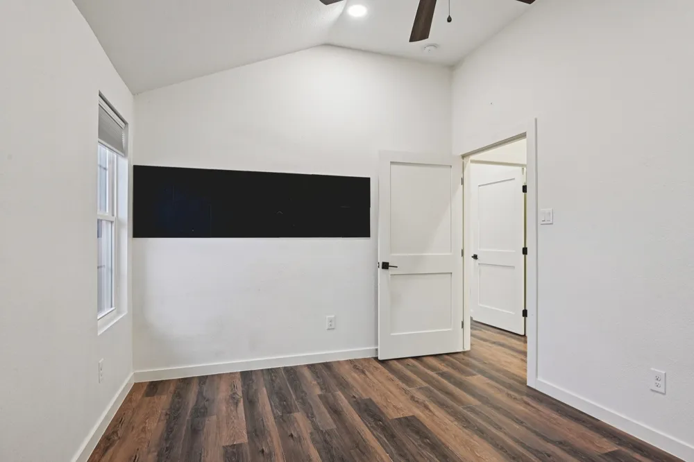 720 Calumet Avenue Cockrell Hill, TX 75211