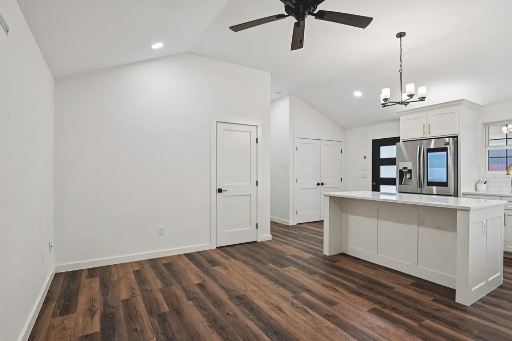 720 Calumet Avenue Cockrell Hill, TX 75211