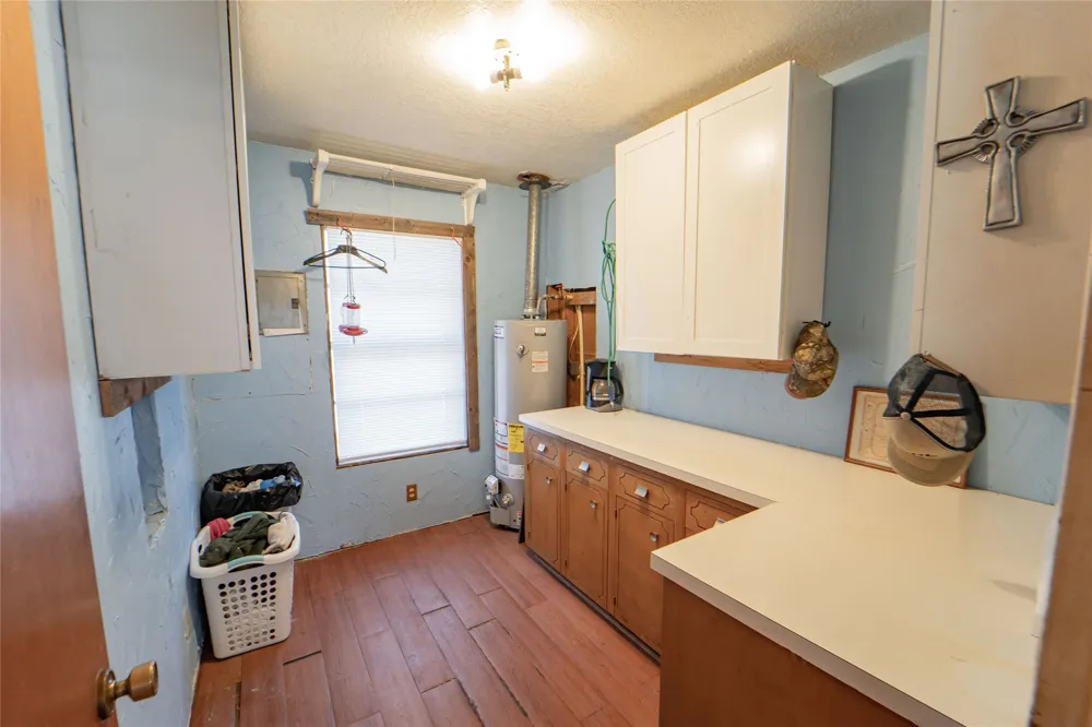 901 S Miller Street Breckenridge, TX 76424