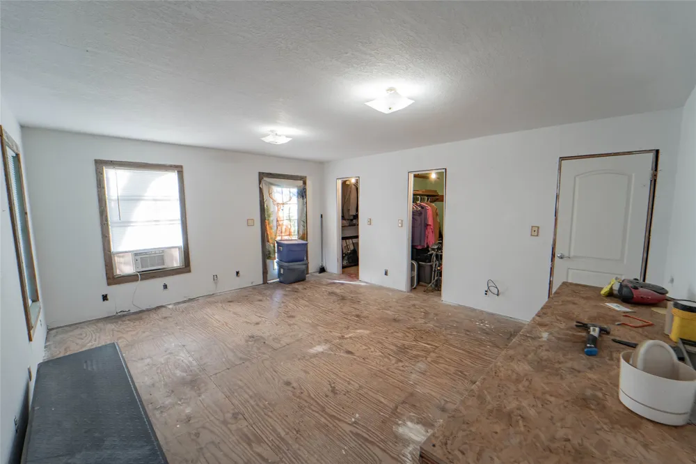 901 S Miller Street Breckenridge, TX 76424