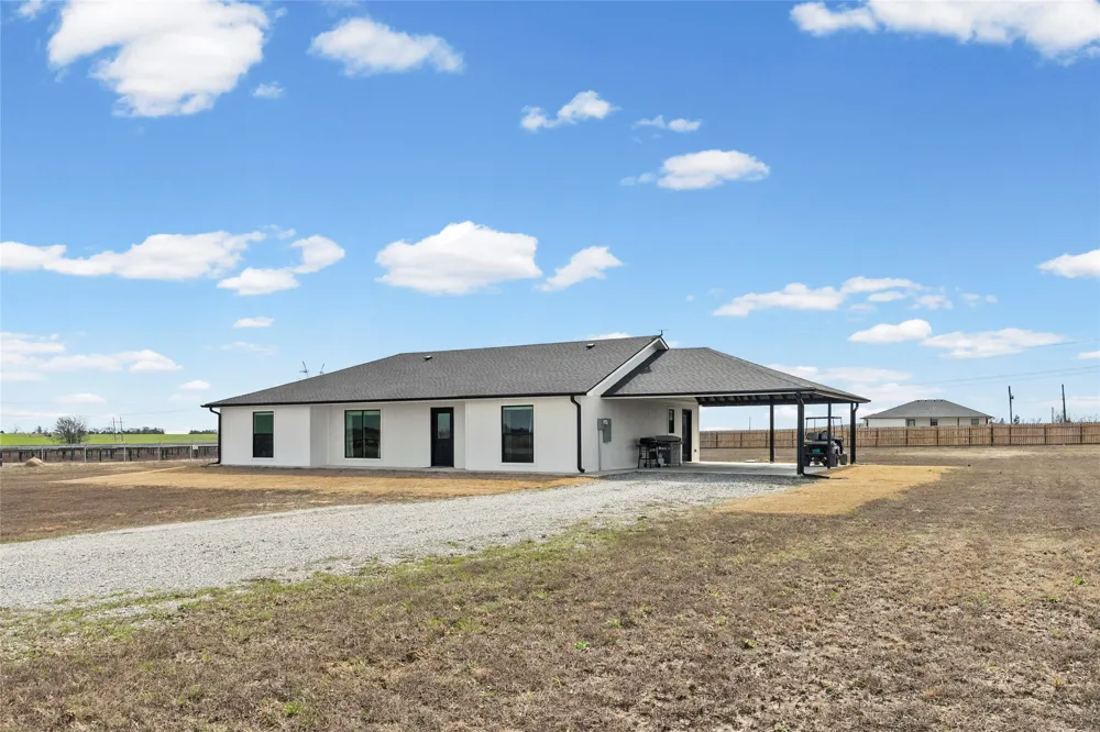 170 PR 24971 Brookston, TX 75421