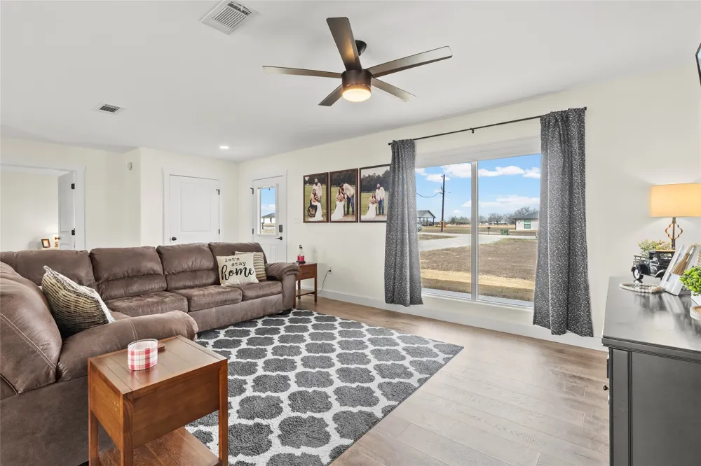170 PR 24971 Brookston, TX 75421