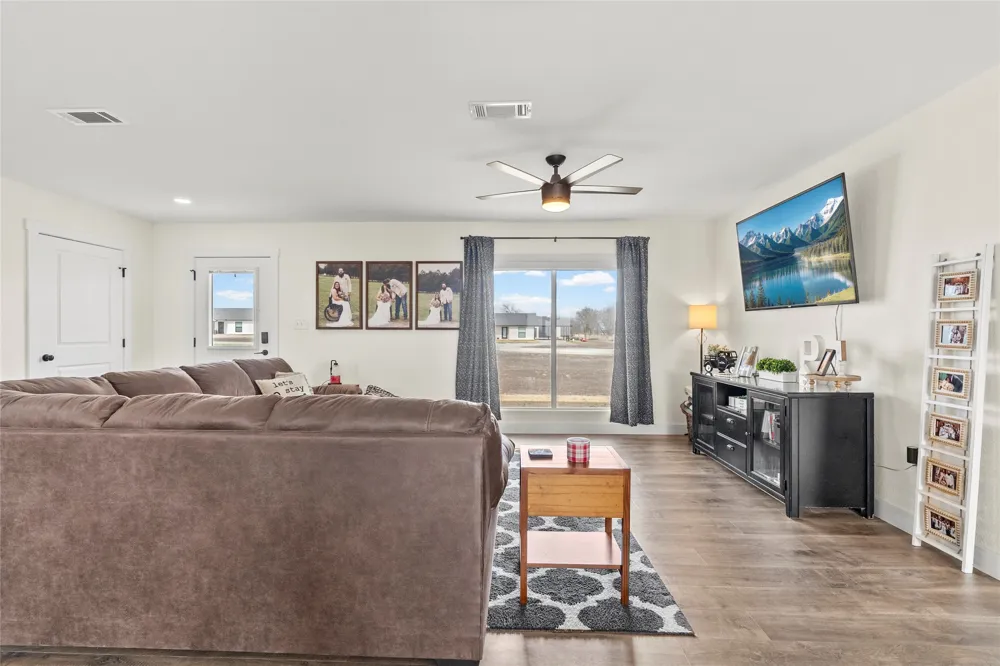 170 PR 24971 Brookston, TX 75421