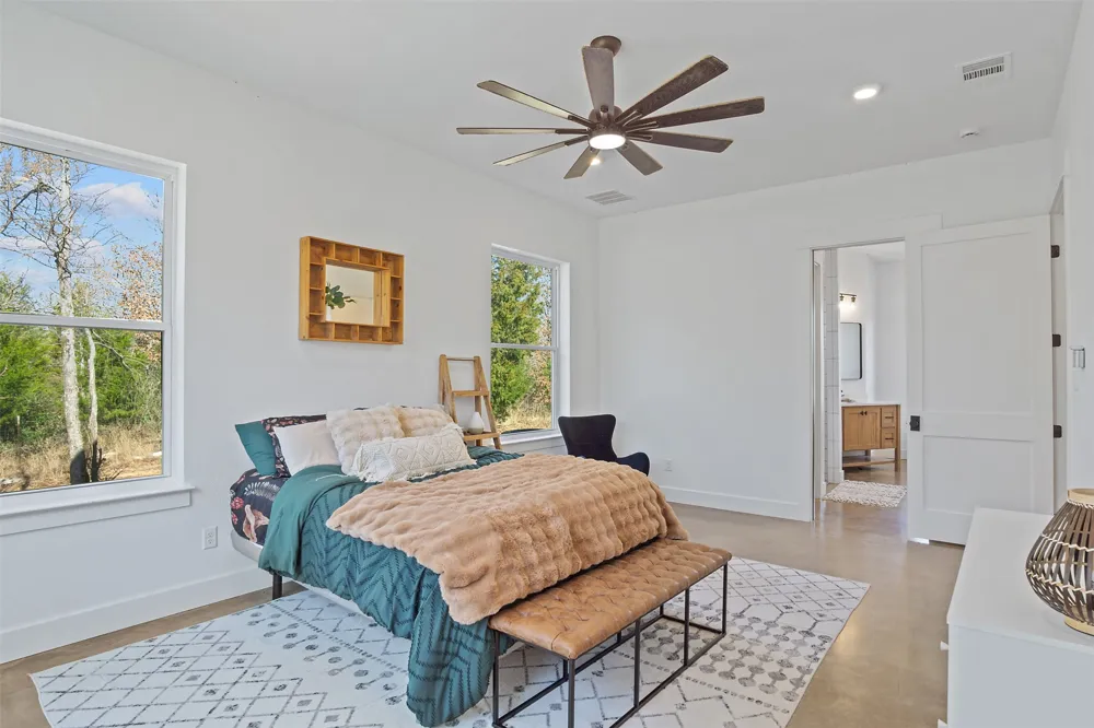 8012 County Road 1201 Malakoff, TX 75148