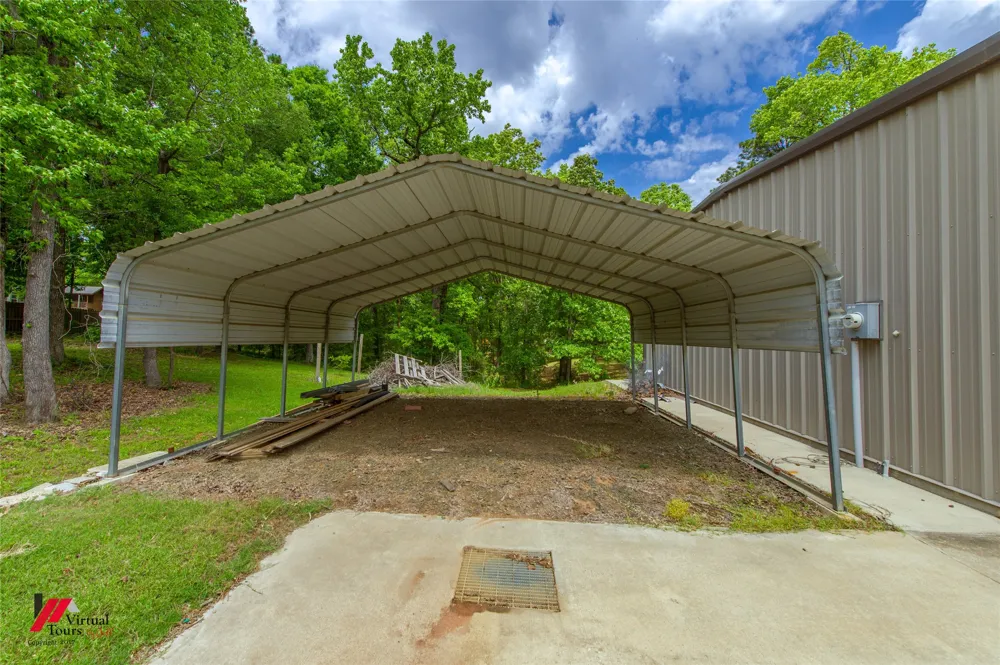243 Don Avenue Many, LA 71449