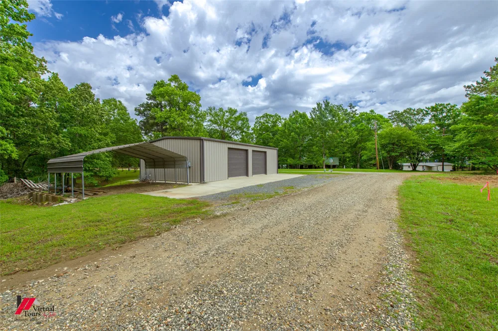 243 Don Avenue Many, LA 71449