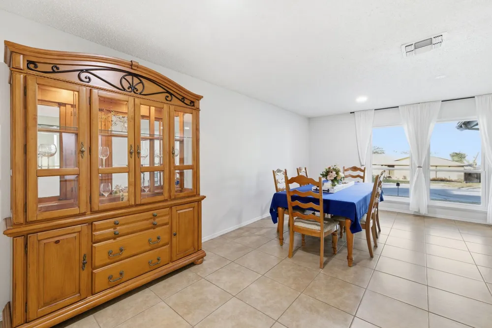 5914 Freemans Farm Street San Antonio, TX 78233