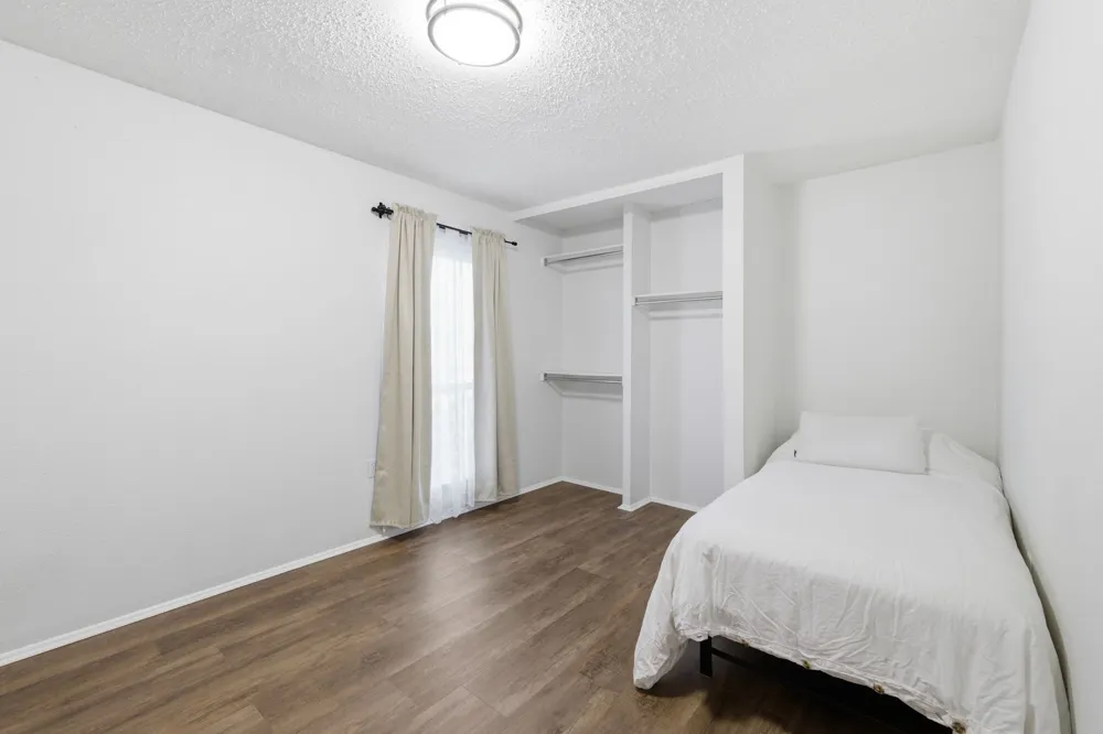 5914 Freemans Farm Street San Antonio, TX 78233