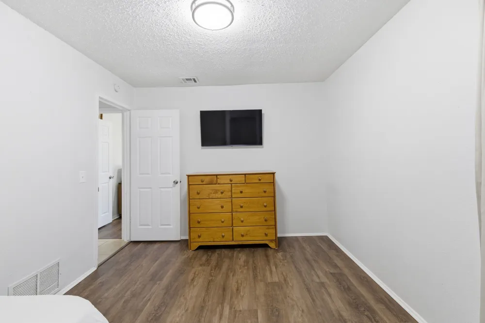 5914 Freemans Farm Street San Antonio, TX 78233