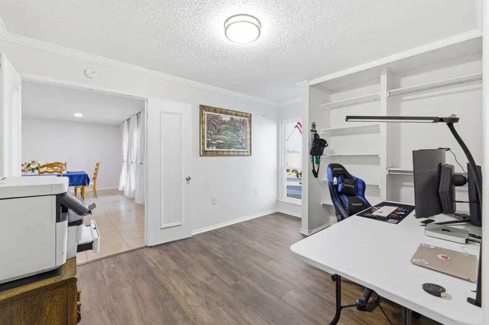 5914 Freemans Farm Street San Antonio, TX 78233