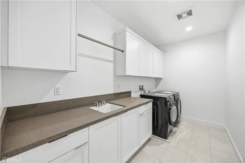 20138 W Marlow Porter Ranch, CA 91326