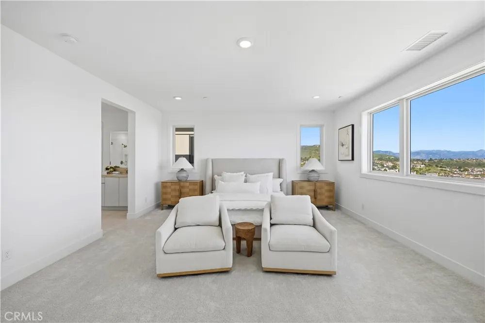 20138 W Marlow Porter Ranch, CA 91326