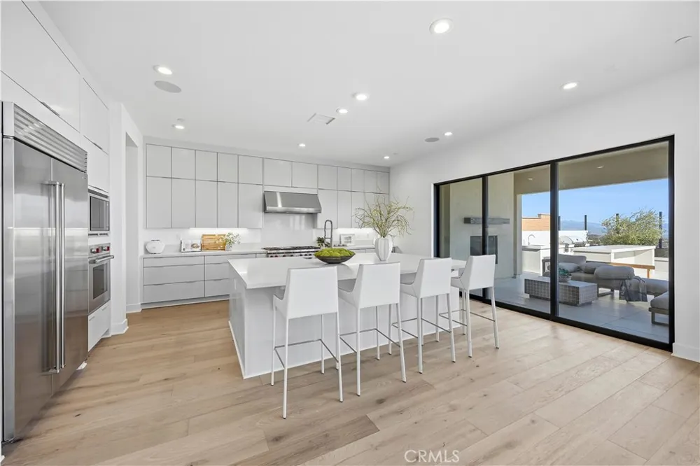 20138 W Marlow Porter Ranch, CA 91326