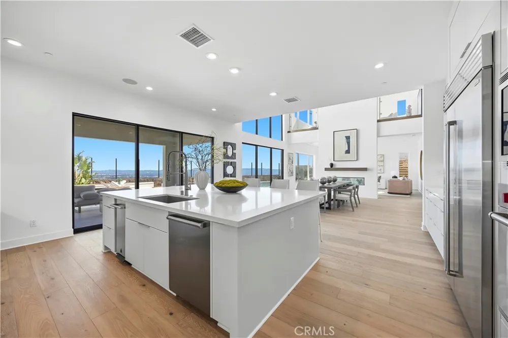 20138 W Marlow Porter Ranch, CA 91326