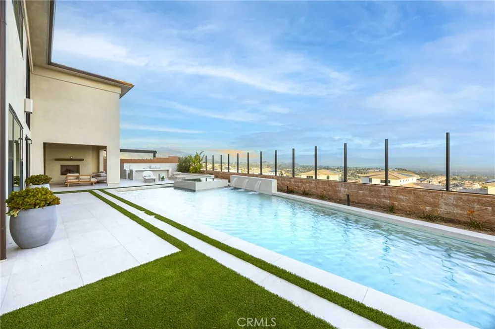 20138 W Marlow Porter Ranch, CA 91326