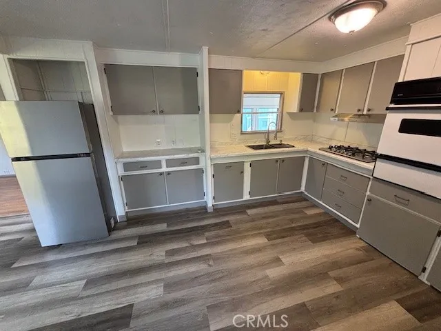 6397 Dixie Road Lucerne, CA 95458
