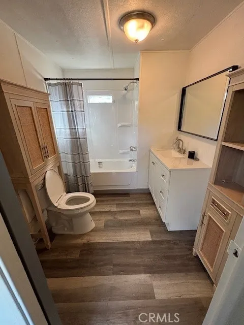 6397 Dixie Road Lucerne, CA 95458