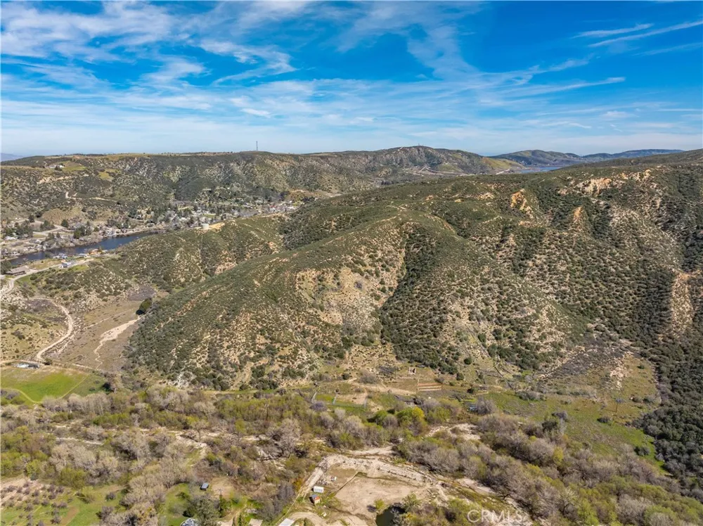43460 Newview Drive Lake Hughes, CA 93532