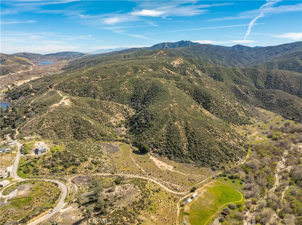43460 Newview Drive Lake Hughes, CA 93532