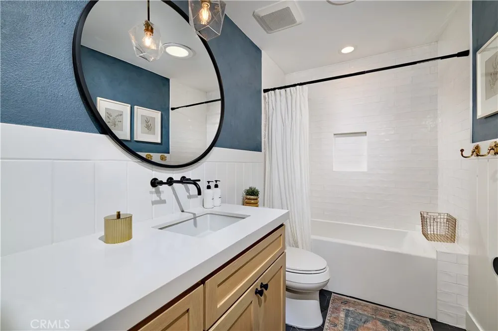 2140 Mountain Vista Encinitas, CA 92024
