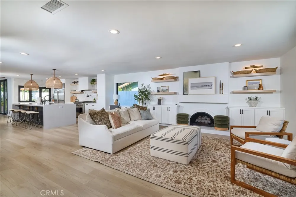 2140 Mountain Vista Encinitas, CA 92024