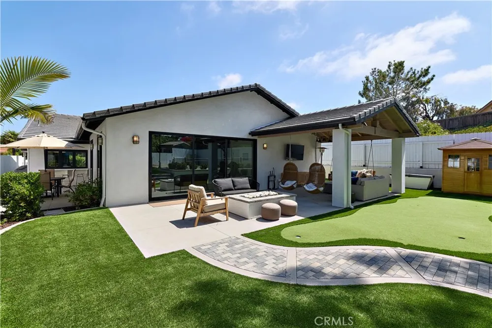 2140 Mountain Vista Encinitas, CA 92024