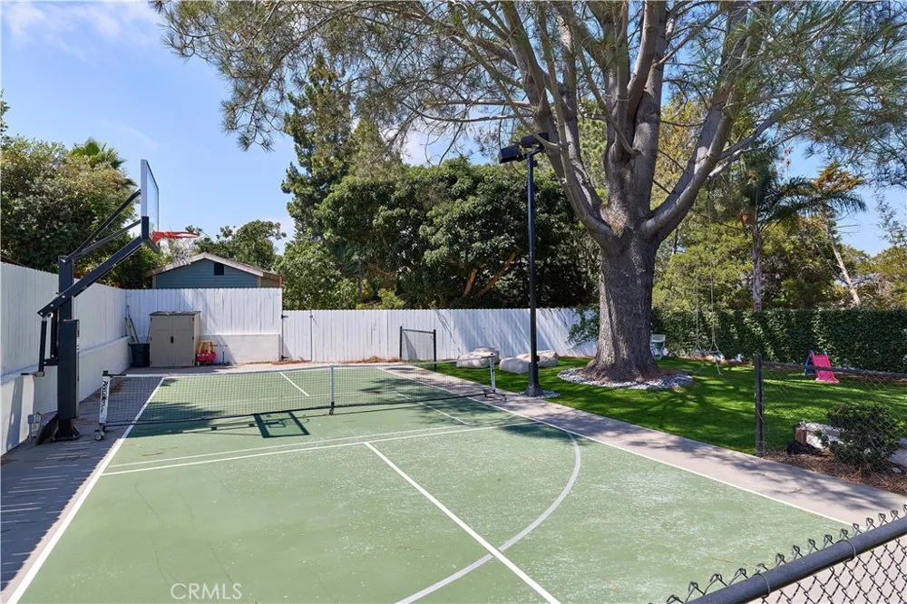 2140 Mountain Vista Encinitas, CA 92024