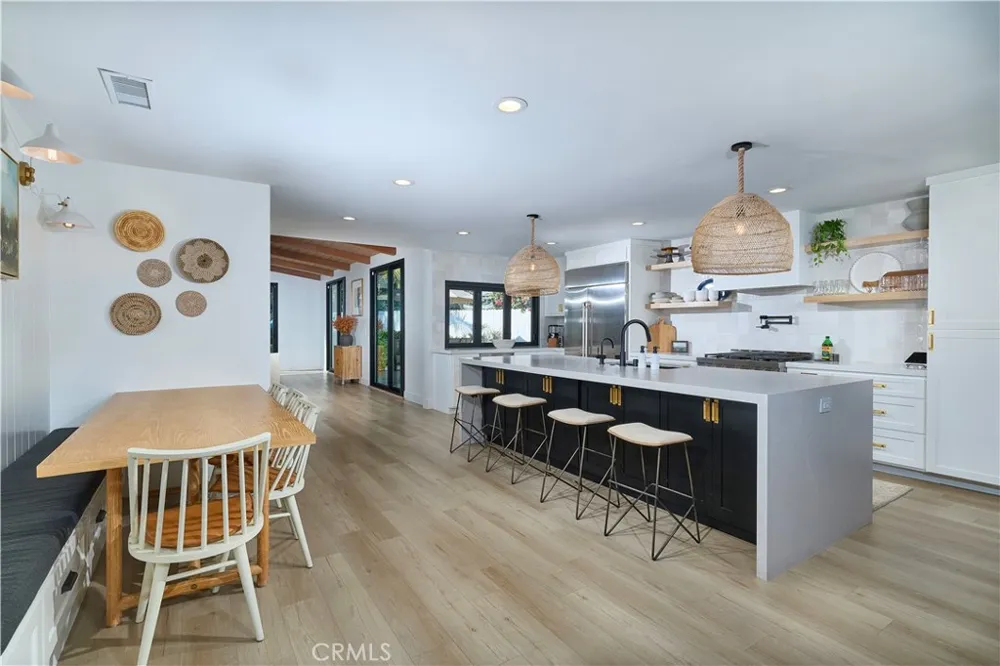 2140 Mountain Vista Encinitas, CA 92024