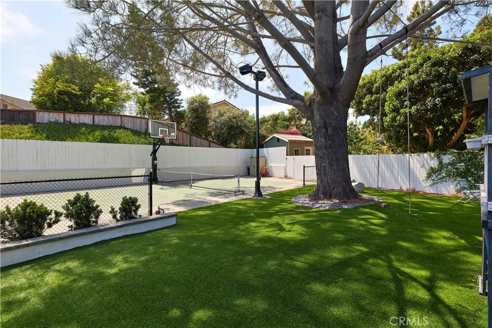 2140 Mountain Vista Encinitas, CA 92024