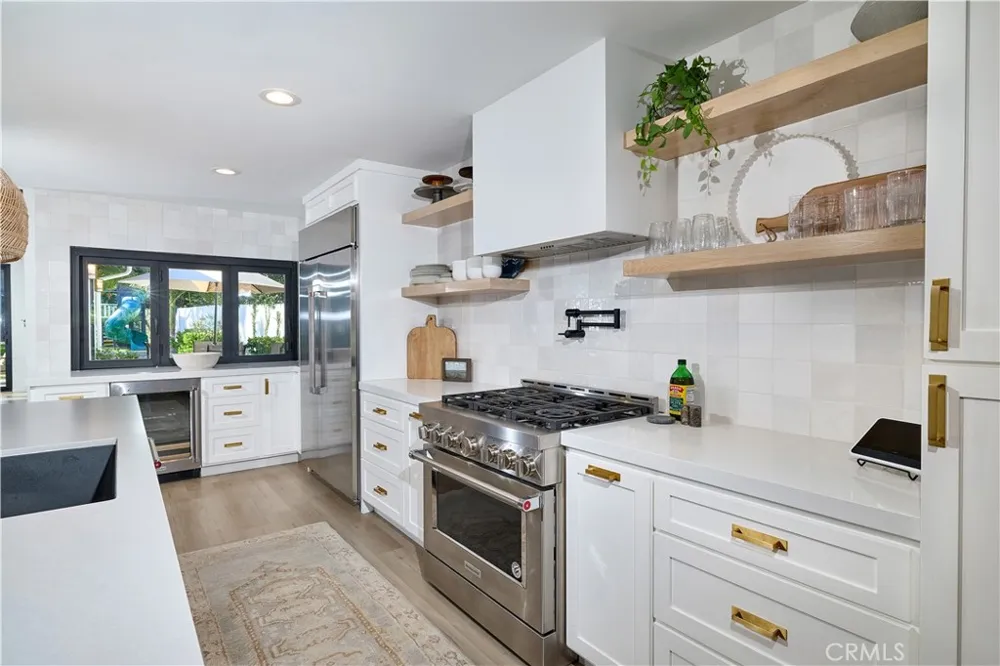 2140 Mountain Vista Encinitas, CA 92024