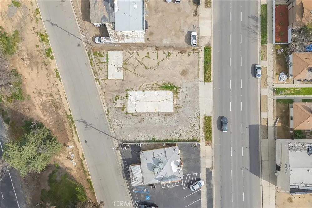 217 Niles Place Bakersfield, CA 93305