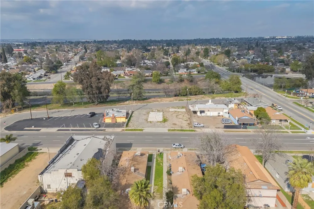 217 Niles Place Bakersfield, CA 93305