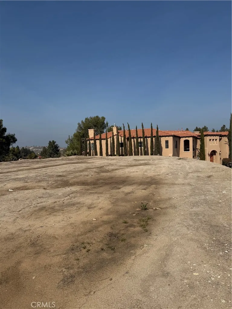 5608 Via Venezia Bakersfield, CA 93306