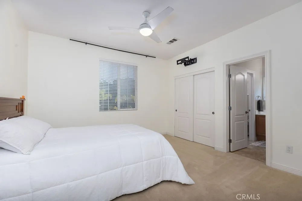 63 Volta Del Tintori Lake Elsinore, CA 92532