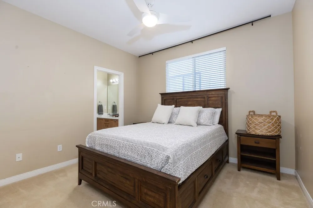 63 Volta Del Tintori Lake Elsinore, CA 92532