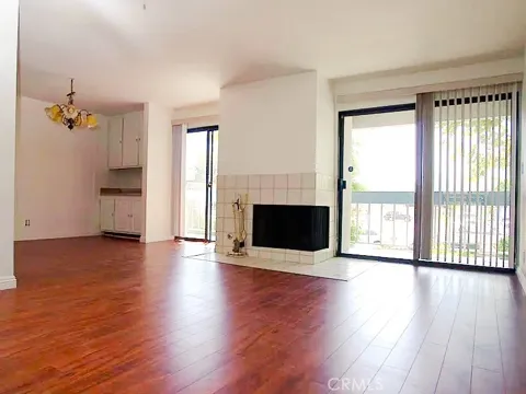 15325 Magnolia #102