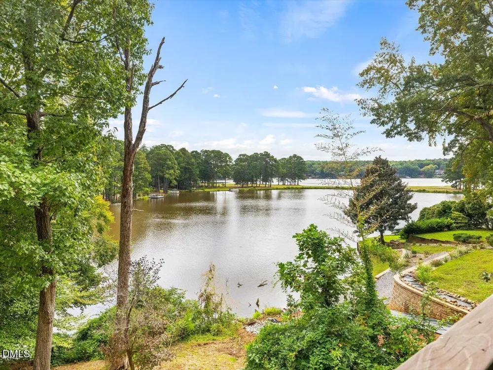 275 Lake Point Sanford, NC 27332