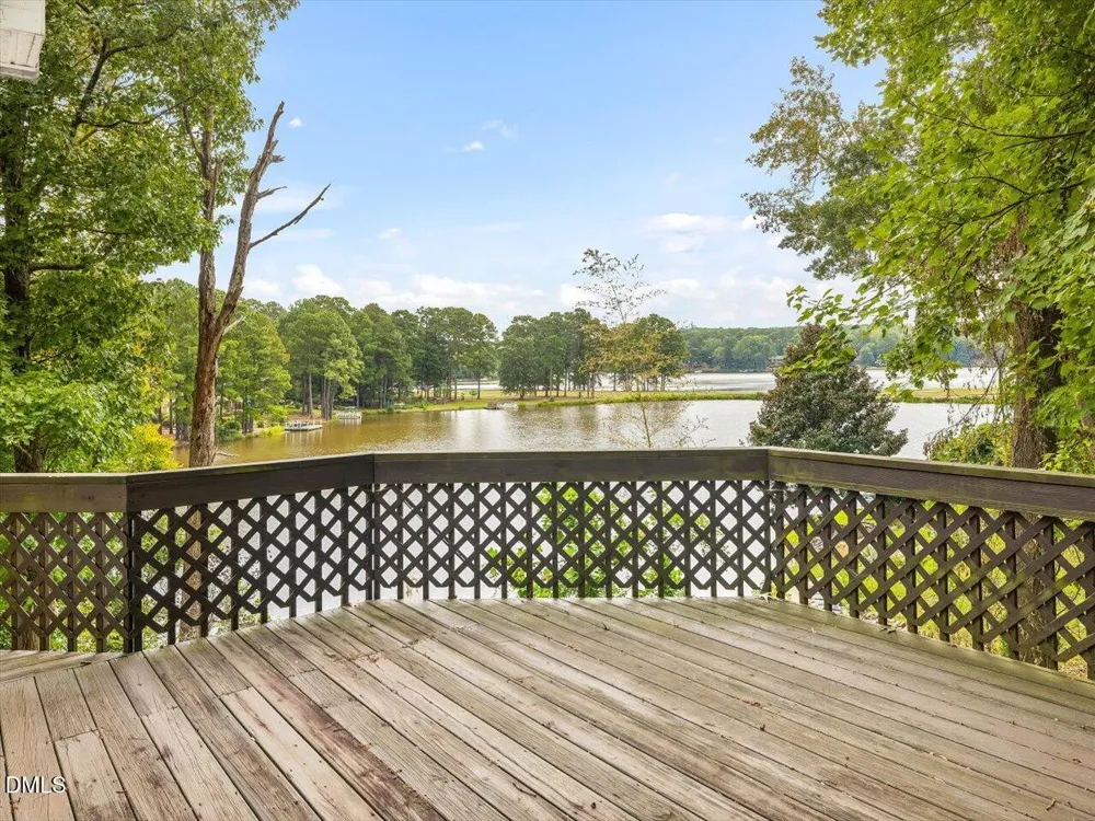 275 Lake Point Sanford, NC 27332