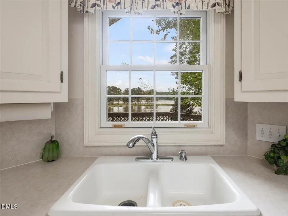 275 Lake Point Sanford, NC 27332