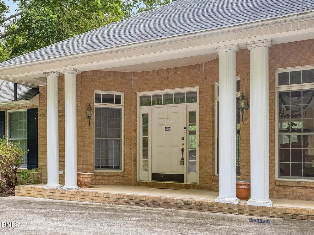 275 Lake Point Sanford, NC 27332