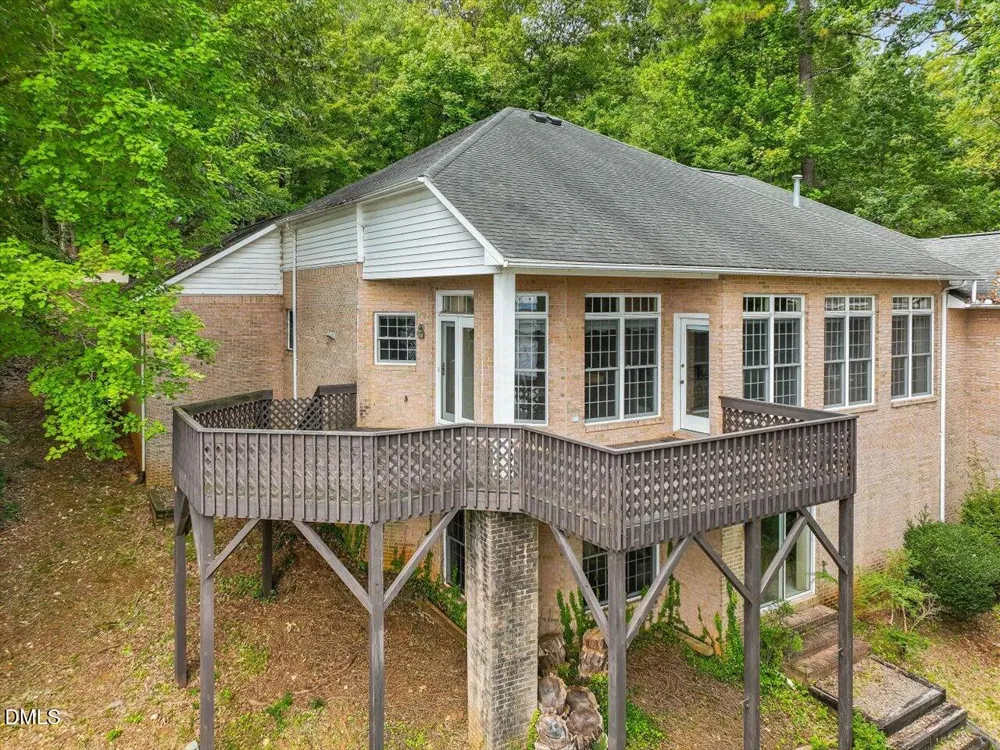 275 Lake Point Sanford, NC 27332
