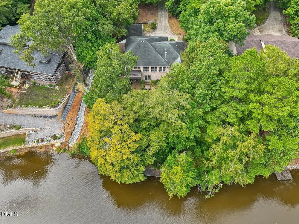 275 Lake Point Sanford, NC 27332